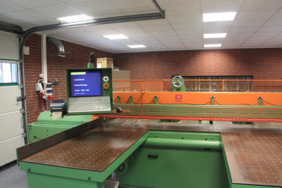 Plattenaufteilanlage PA 4027
